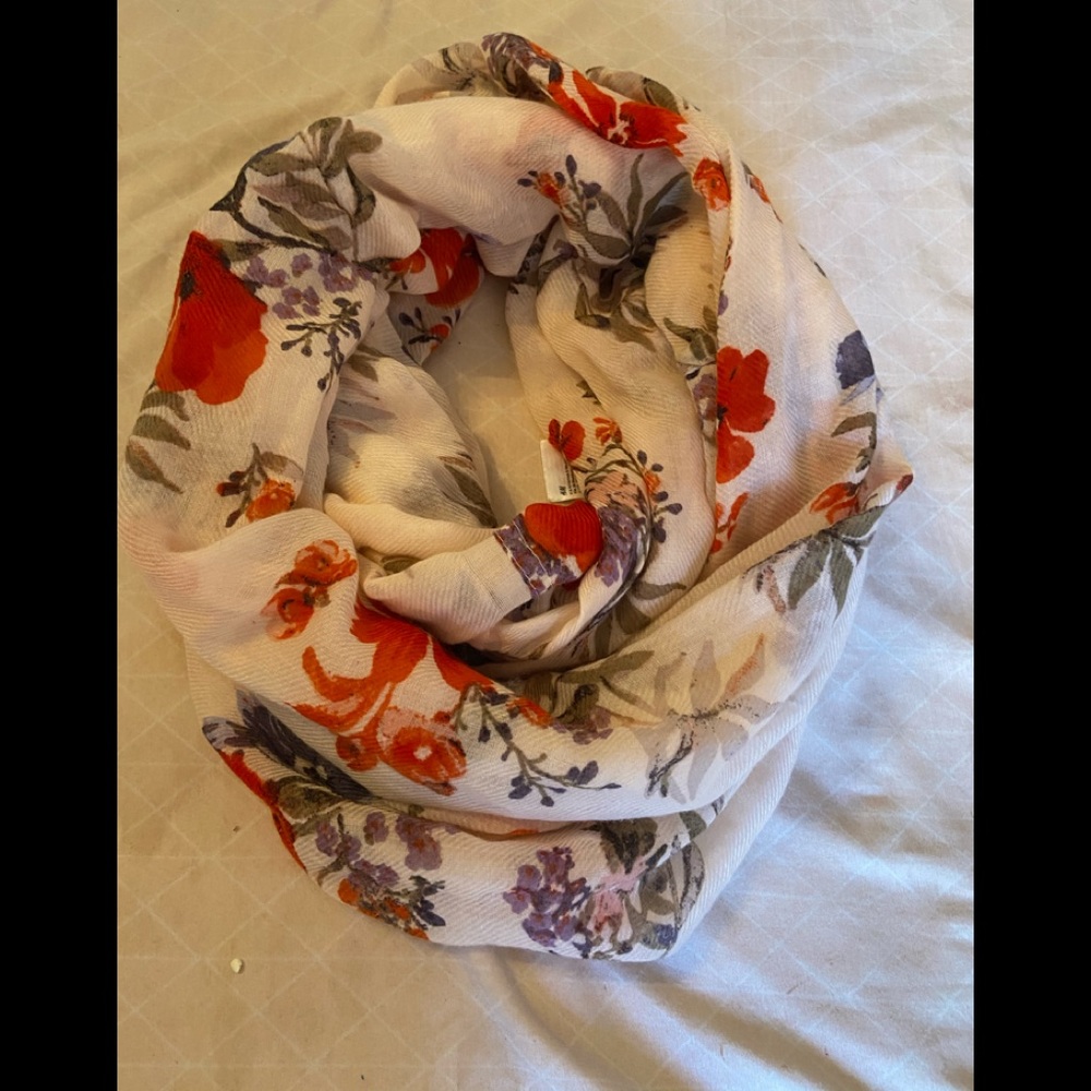All year long scarf